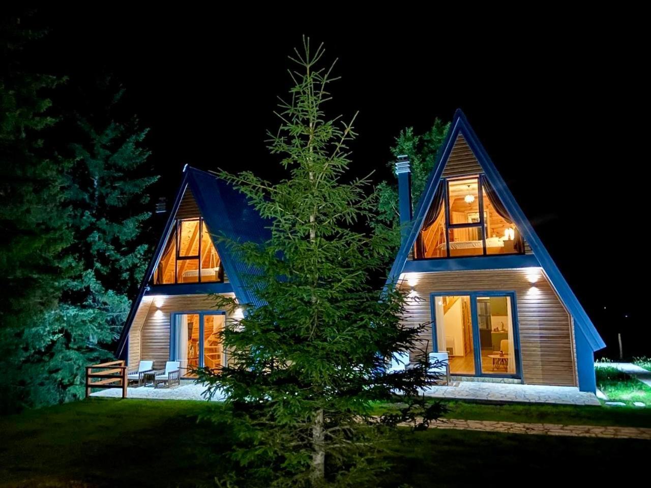 Chardak Villa *